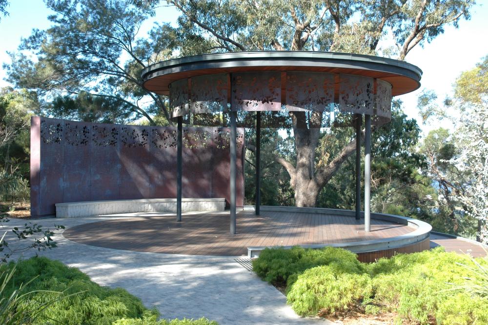 Marlee Pavilion Marlee Pavilion is nestled in the place of reflection in the WA Botanic Garden and offers views of the Canning river.