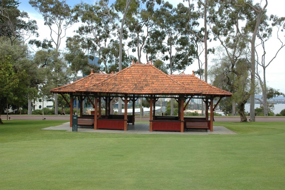 Old Tea Pavilion Old Tea Pavilion is located on Fraser Ave surrounded by lawn and with views of Perth city.