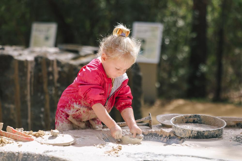mud kitchen nature play day